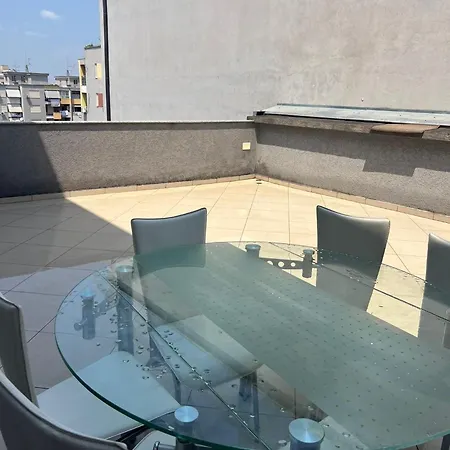 Vila-l Apartment